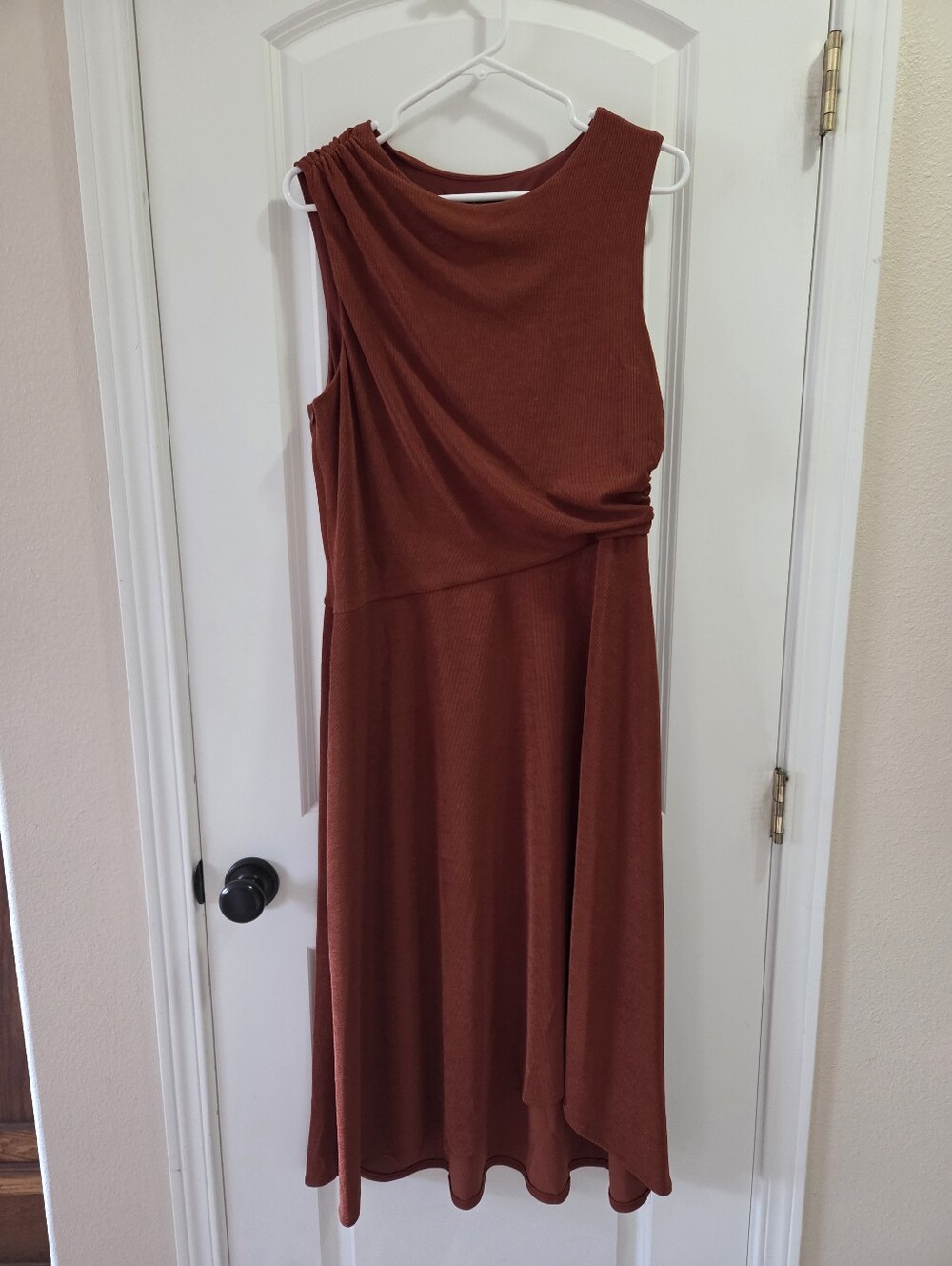 Maggy London Sleeveless Rust Shimmery Dress